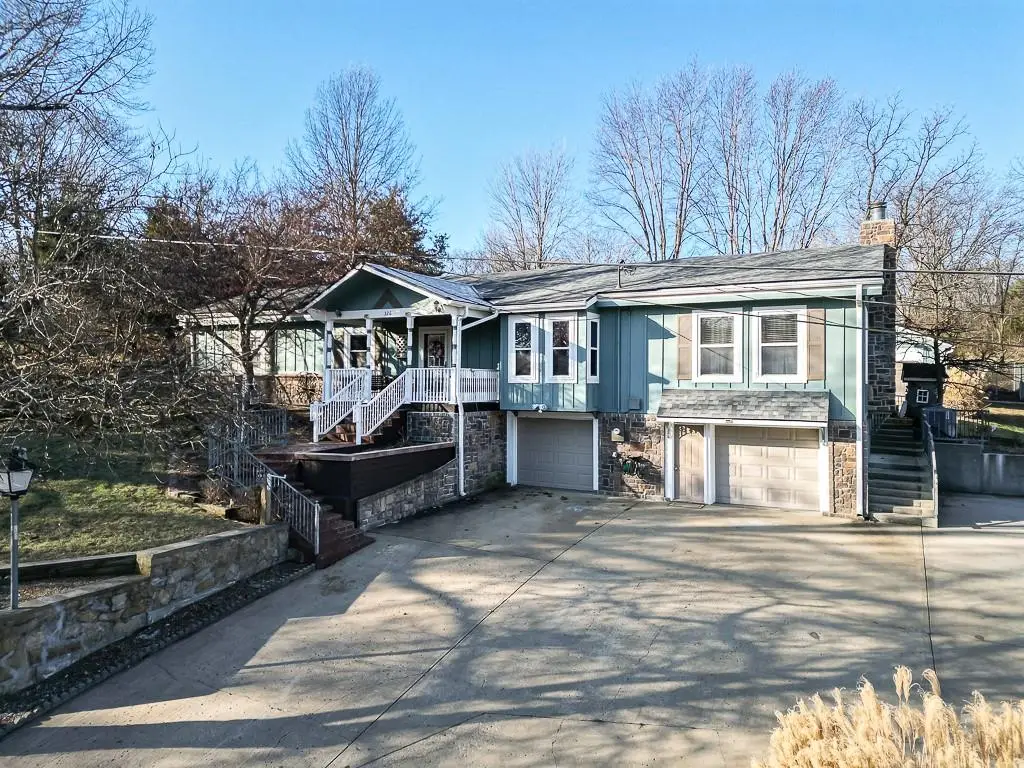 326 N 134th Street, Bonner Springs, KS 66012 - Image #1