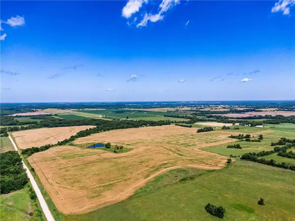 18651 E 750 Road, Mound City, KS 66056