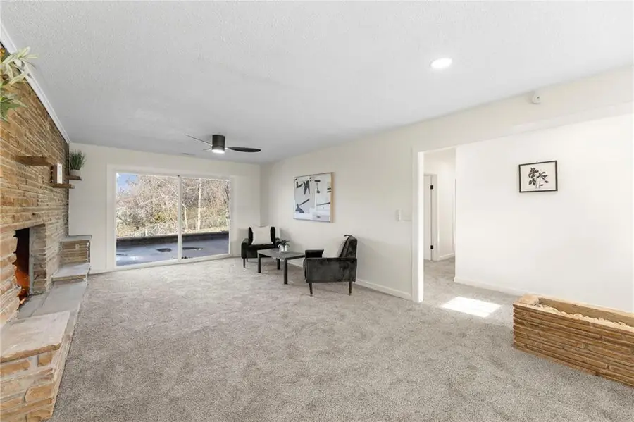 12012 E 37th Street S, Independence, MO 64052 - Image #3