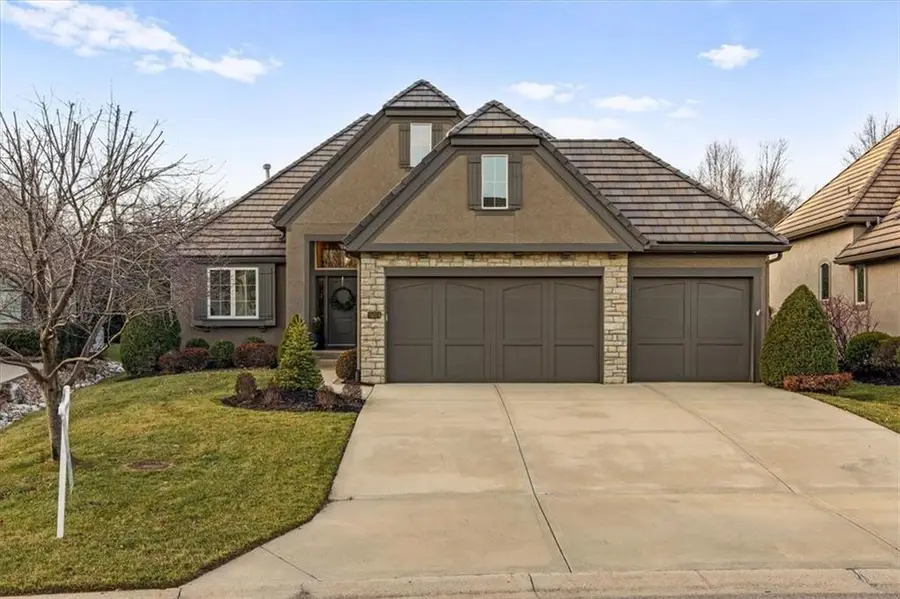 15204 Fontana Street, Overland Park, KS 66224 - Image #2