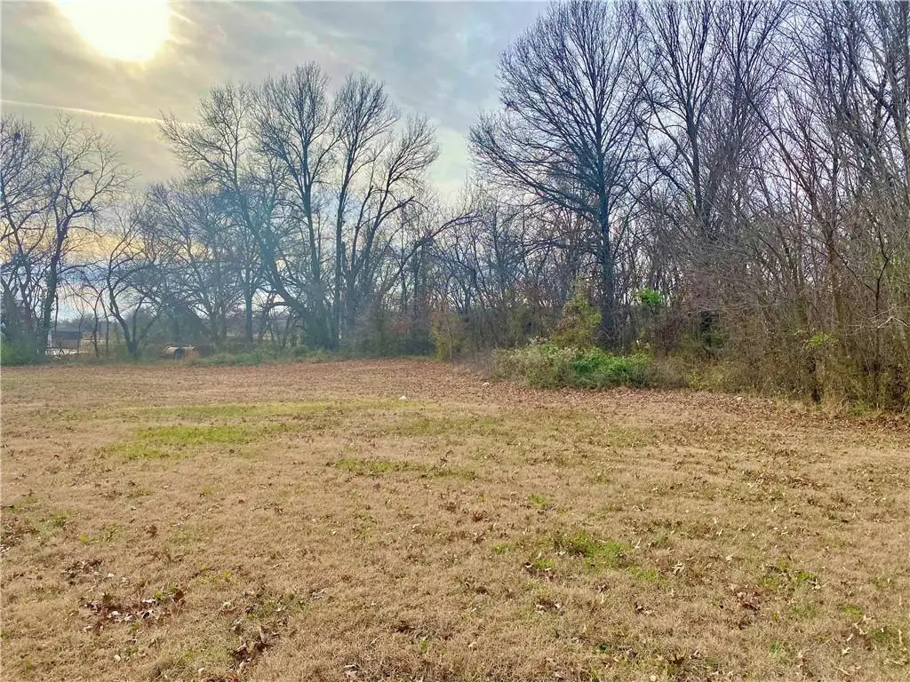 501 Canterbury Road, Pittsburg, KS 66762 - Image #1