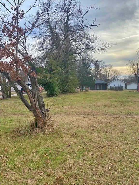 701 W Euclid Street, Pittsburg, KS 66762 - Image #2