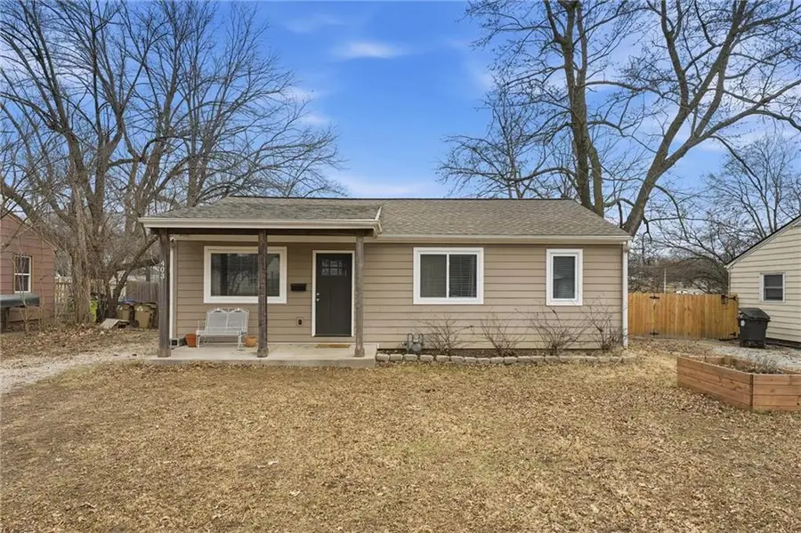 403 Robie Drive, Belton, MO 64012 - Image #2