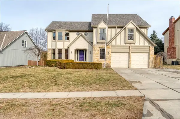 11416 W 105th Street, Overland Park, KS 66214