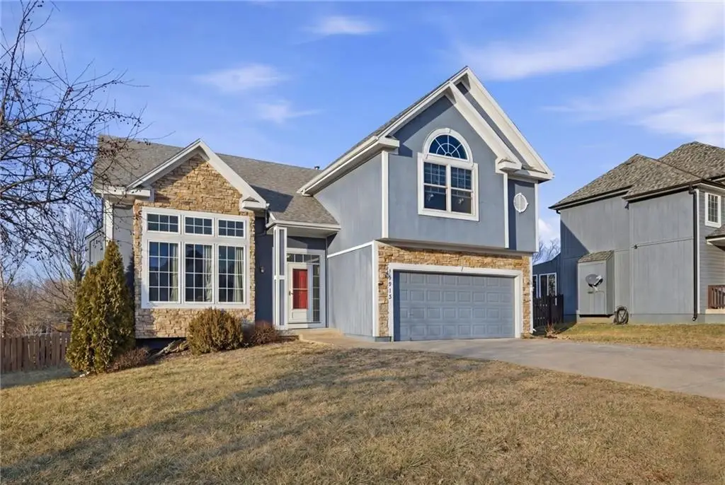 12212 Merion Drive, Kansas City, KS 66109 - #1