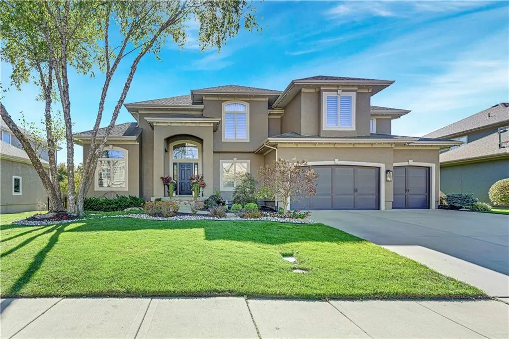 5303 W 166th Terrace, Overland Park, KS 66085 - Image #1