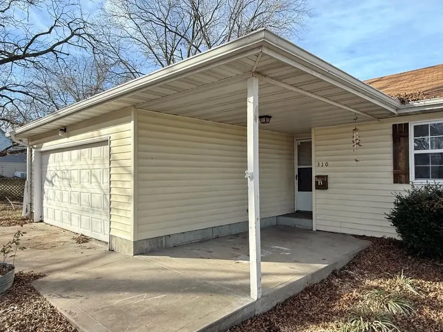 310 S Forest Street, El Dorado Springs, MO 64744 - Image #3