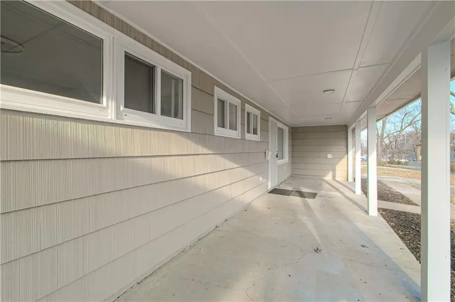 7304 E 109th Terrace, Kansas City, MO 64134 - Image #2