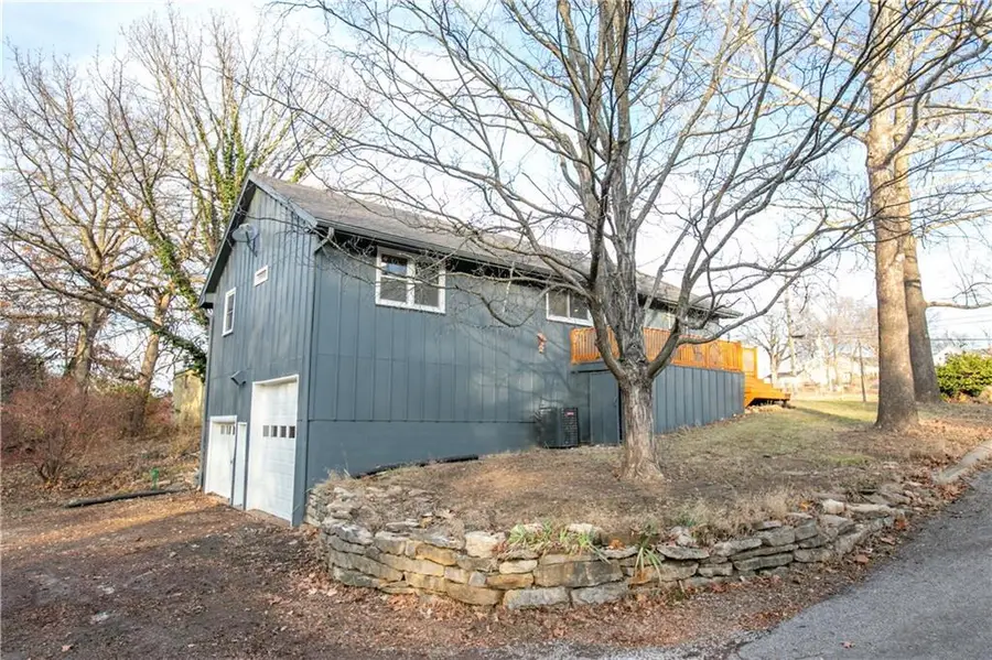 400 N Main Terrace, Harrisonville, MO 64701 - Image #3