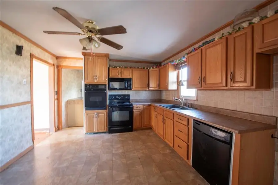 7000 Rowland Avenue, Kansas City, KS 66109 - Image #3