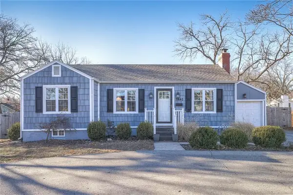 7440 Walmer Street, Overland Park, KS 66204