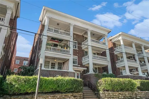 317 E 43rd Street #1E, Kansas City, MO 64111