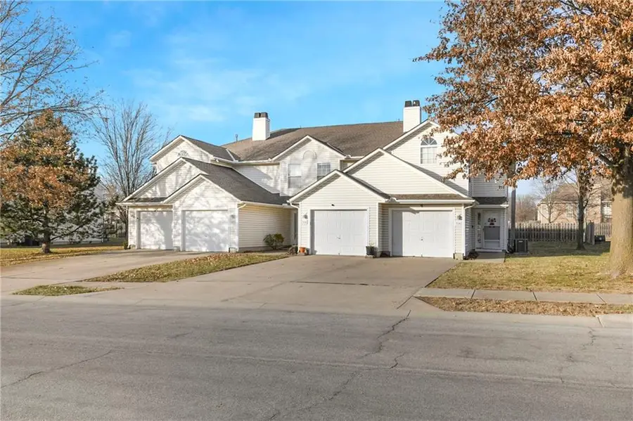722 SE 13th Street, Lees Summit, MO 64081 - #2