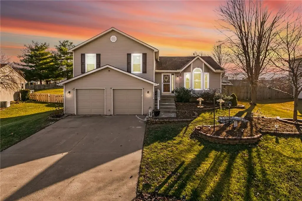 1423 NE 102nd Terrace, Kansas City, MO 64155 - Image #1