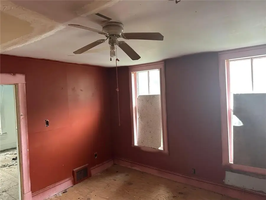 2603 S 13th Street, Saint Joseph, MO 64503 - #3