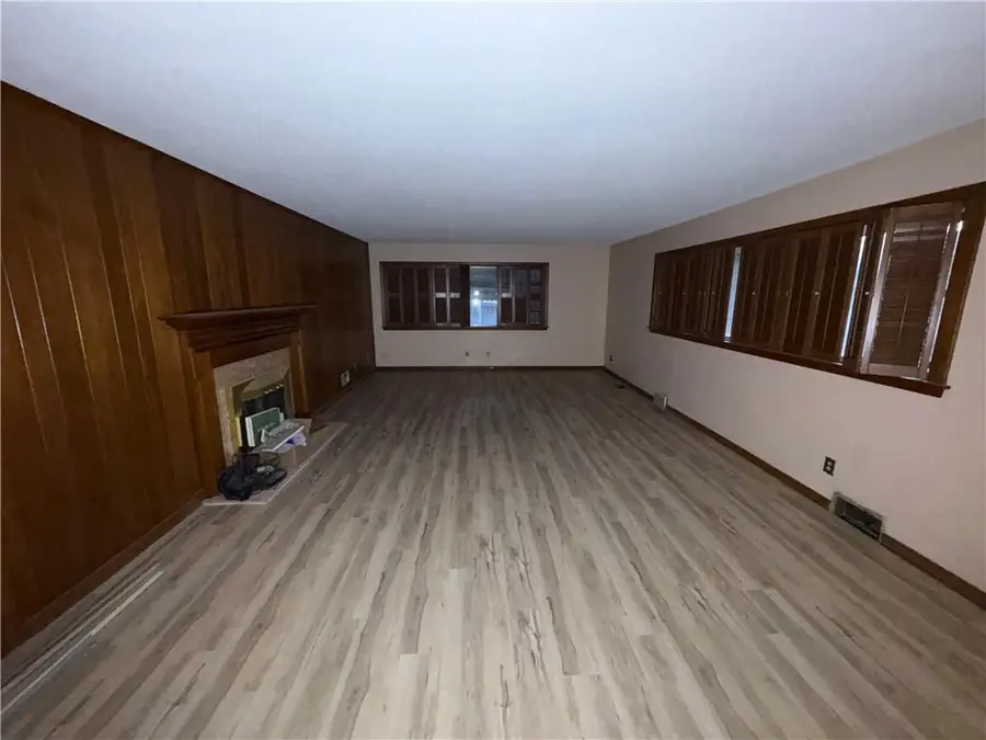 545 N Washington Boulevard, Kansas City, KS 66102 - Image #2