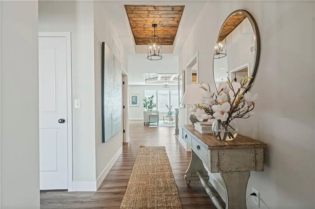 18375 W 205th Street, Spring Hill, KS 66083 - Image #1