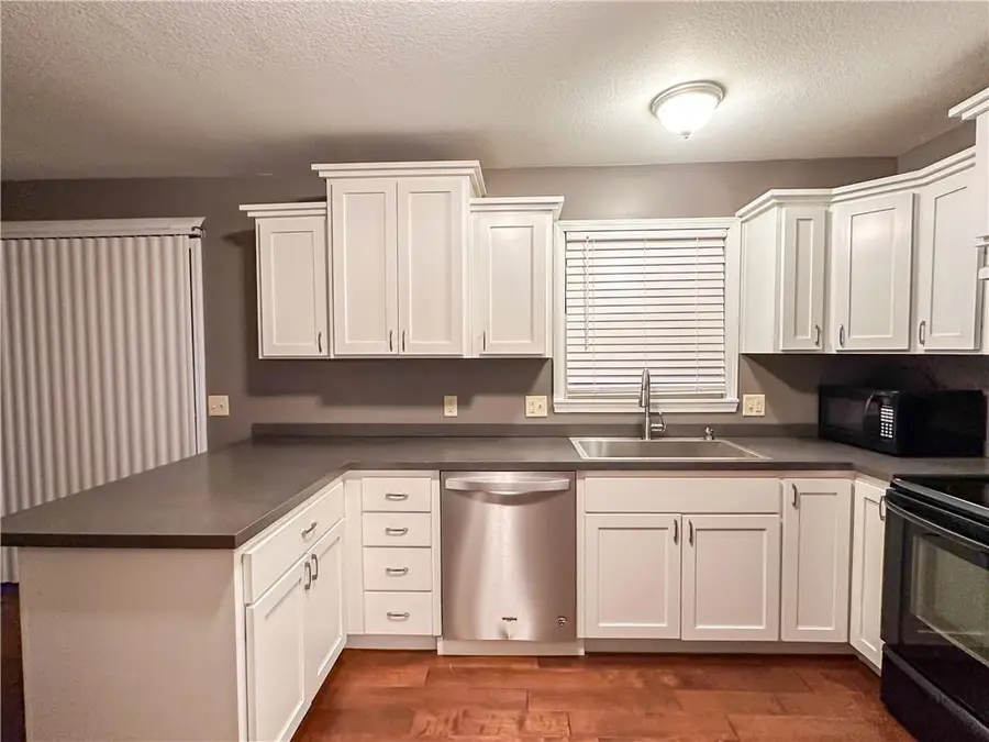 1112 Vest Drive, Warrensburg, MO 64093 - Image #2