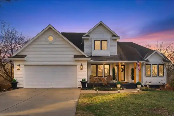 1600 SW Rock Creek Drive, Blue Springs, MO 64015