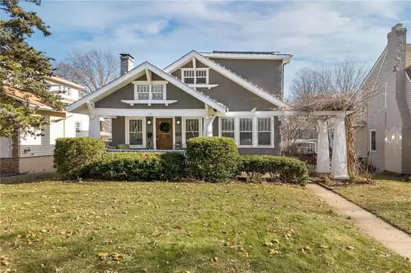 2215 Eugene Field Avenue, St Joseph, MO 64505