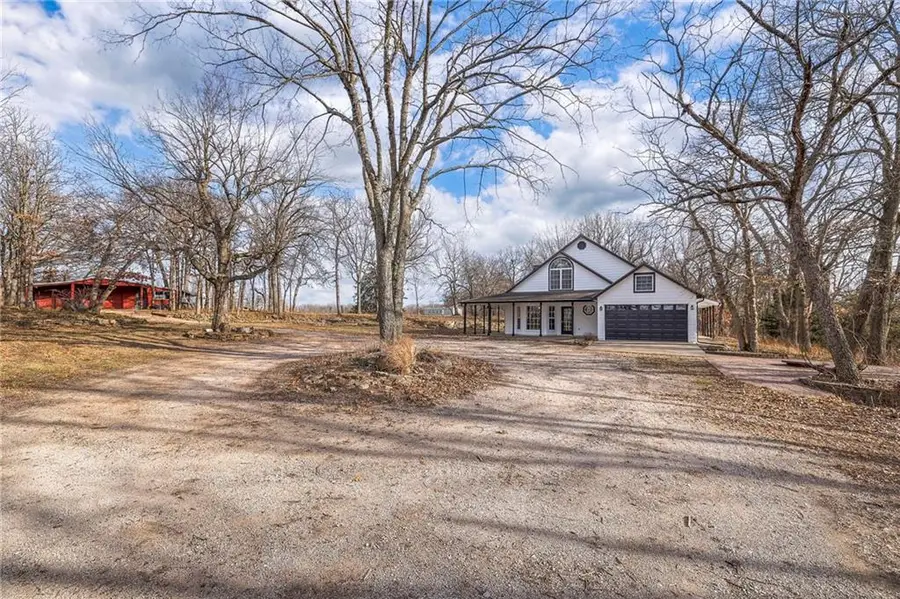 140 NW 1501 Road, Urich, MO 64788 - Image #2