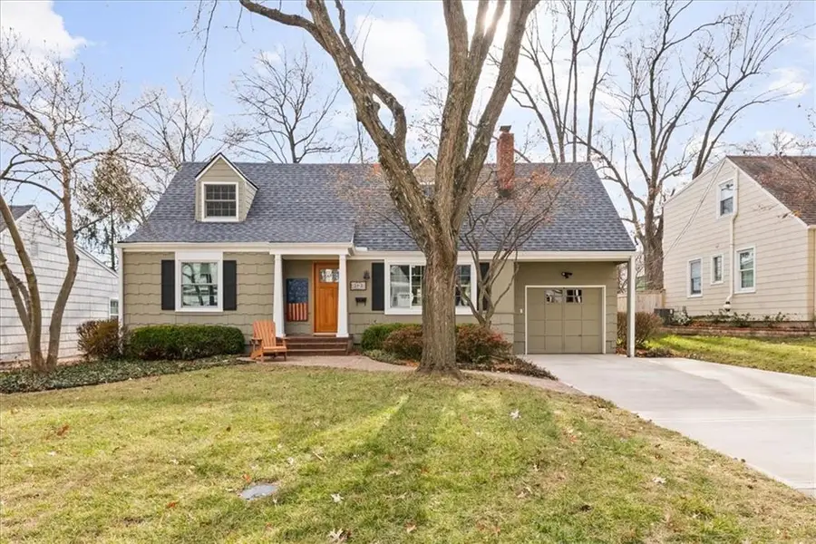 3913 W 67th Terrace, Prairie Village, KS 66208 - Image #3