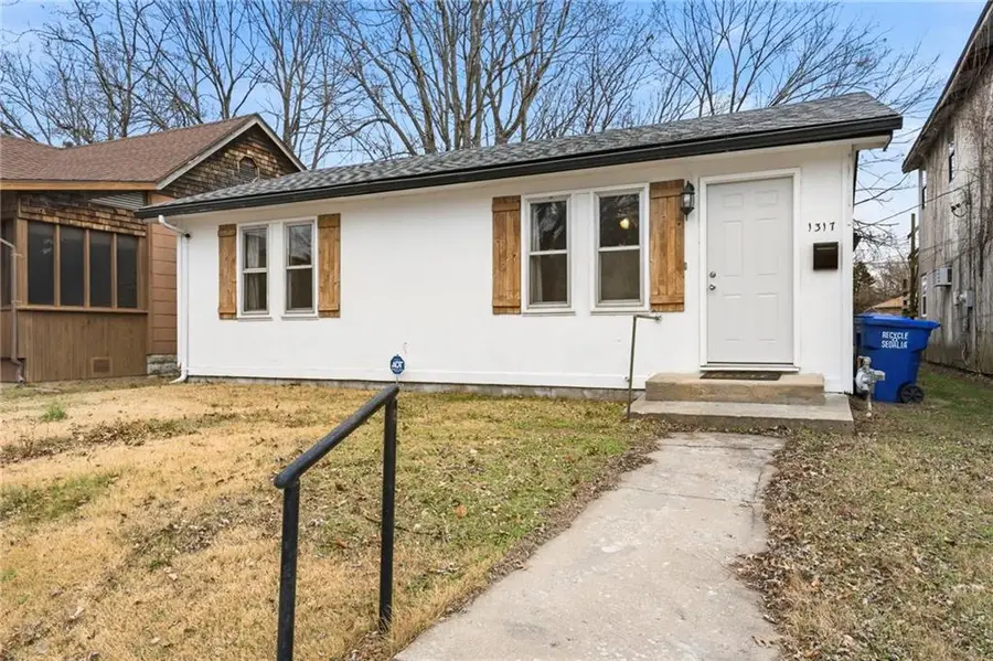 1317 S Ohio Avenue, Sedalia, MO 65301 - Image #3