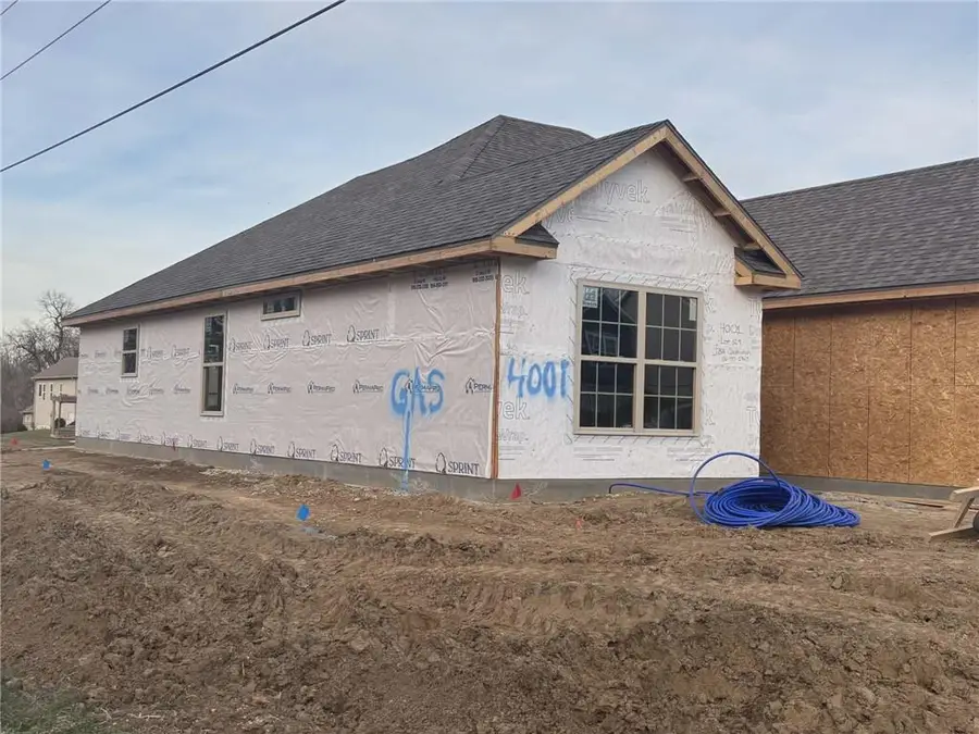 4001 Stacey Way Court, Saint Joseph, MO 64505 - Image #2