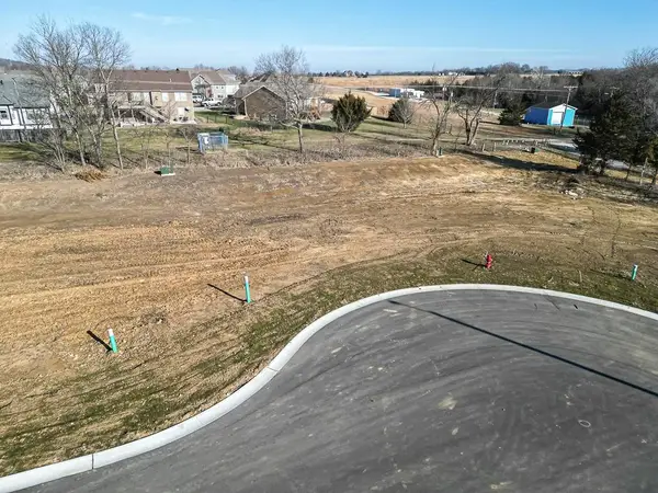 Lot 5 Stonecreek Avenue, Tonganoxie, KS 66086