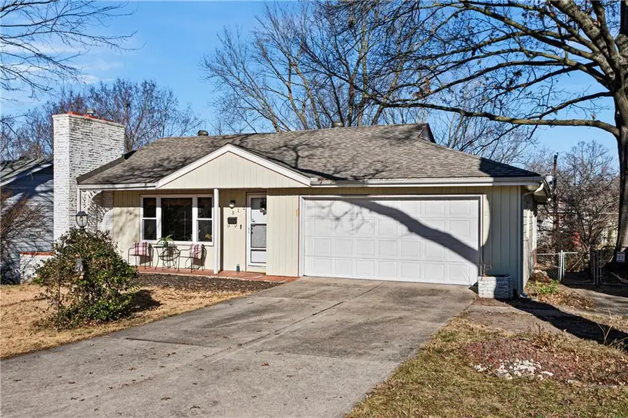 512 E 91st Street, Kansas City, MO 64131 - Image #2