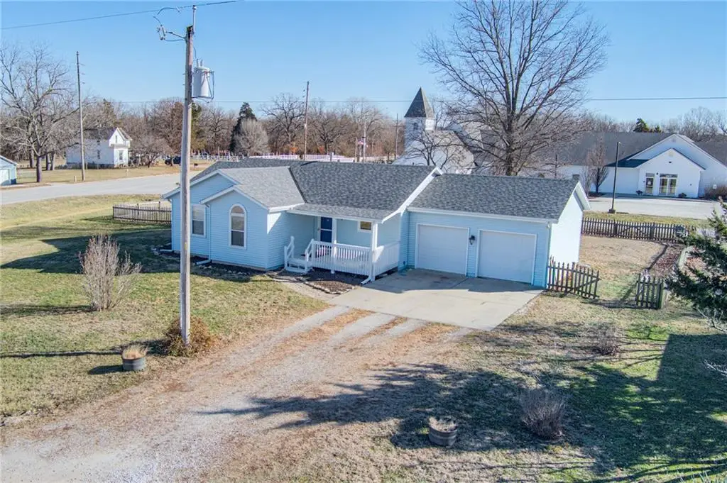 101 Frisco Street, Paola, KS 66071 - Image #1