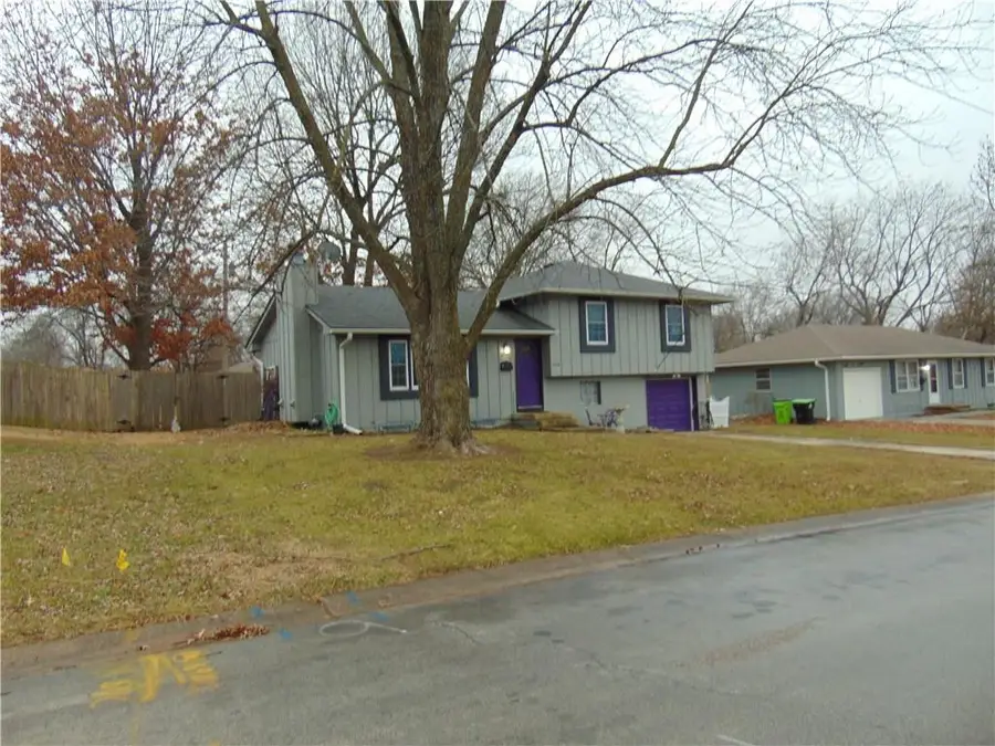 2103 Ridgewood Road, Harrisonville, MO 64701 - Image #2