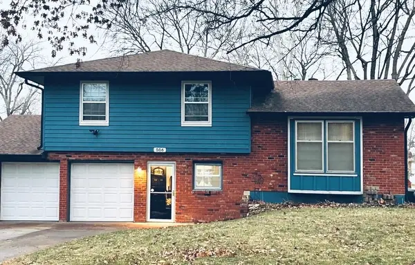 506 S Adams Street, Raymore, MO 64083