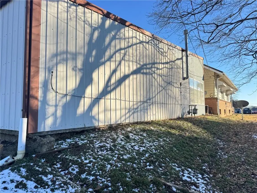 206 E Main Street, Highland, KS 66035 - Image #2