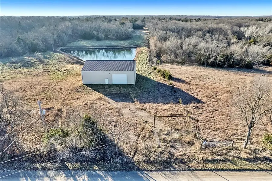 548 Kingman Road, Quenemo, KS 66528 - Image #2