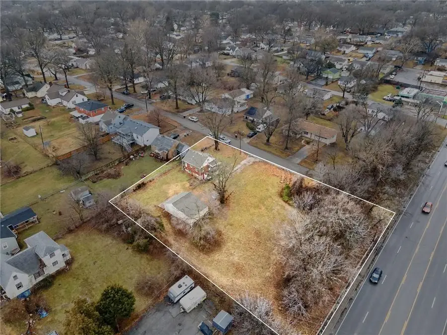 5131 N Lister Avenue, Kansas City, MO 64119 - Image #2
