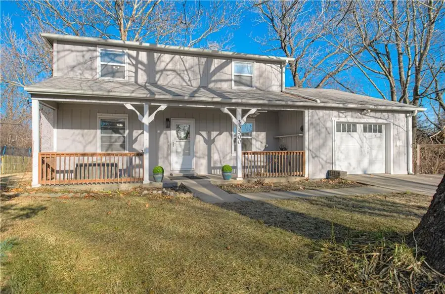 33500 Valleyview Street, De Soto, KS 66018 - Image #2