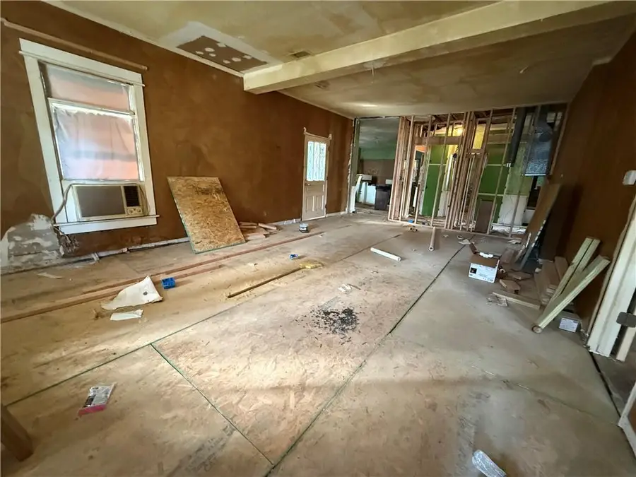 202 6th Avenue S, Greenwood, MO 64034 - Image #2