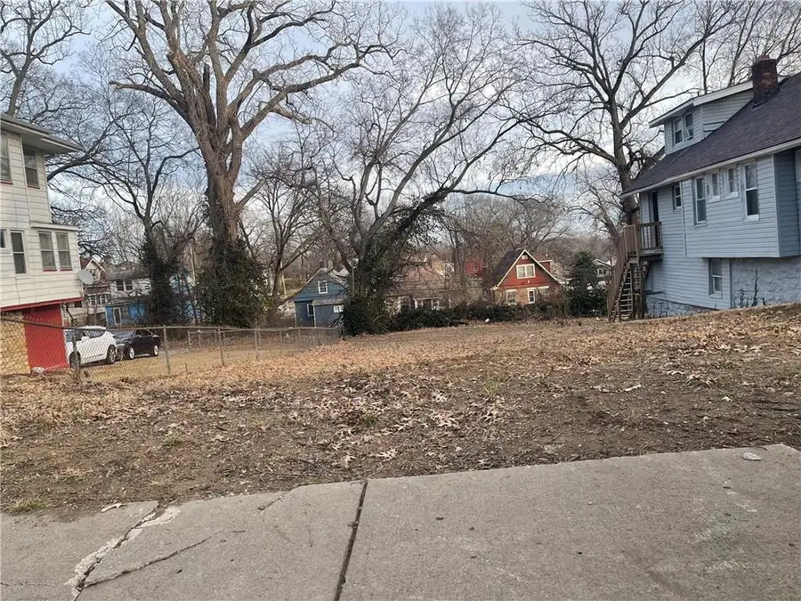 3619 Askew Avenue, Kansas City, MO 64128 - Image #2