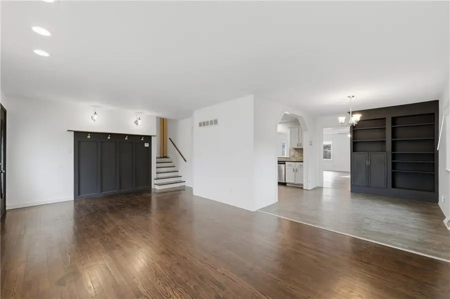 8707 E 85th Street, Raytown, MO 64138 - Image #2