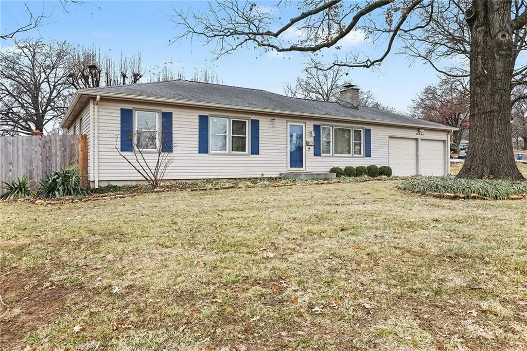 10244 Reeds Drive, Overland Park, KS 66207 - Image #1