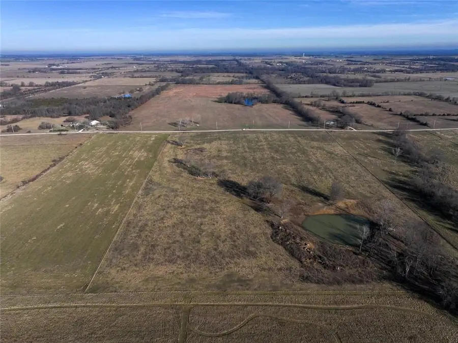 000 E E Logan Rd Road, El Dorado Springs, MO 64744 - Image #3