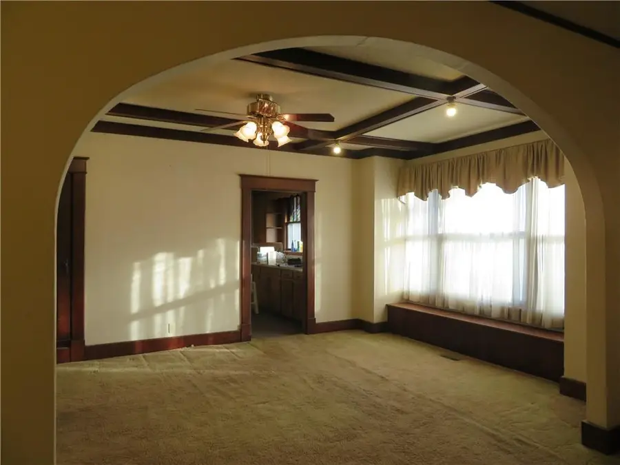 310 E Kaskaskia Street, Paola, KS 66071 - Image #3