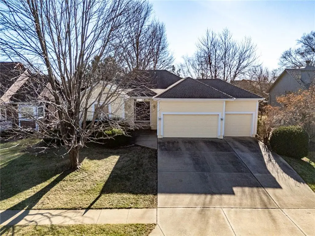 8431 W 156th Terrace, Overland Park, KS 66223 - Image #1