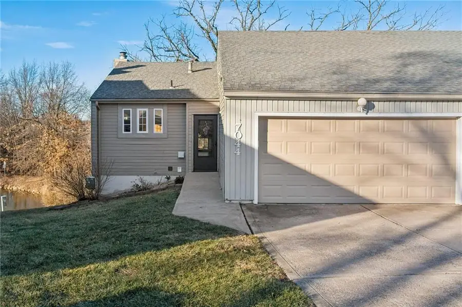 7044 N Askew Avenue, Gladstone, MO 64119 - Image #2