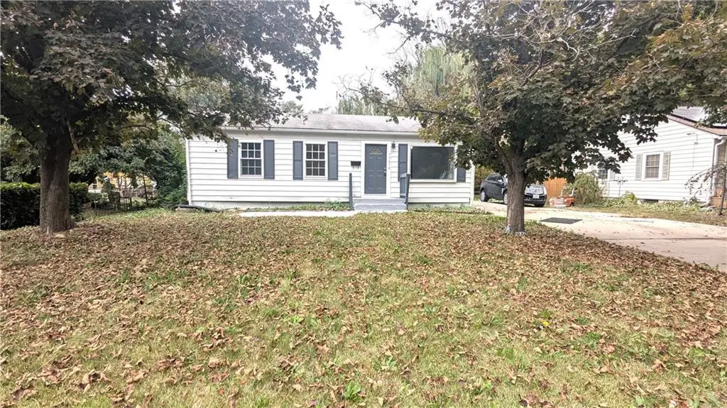 13516 12th Street, Grandview, MO 64030 - Image #1