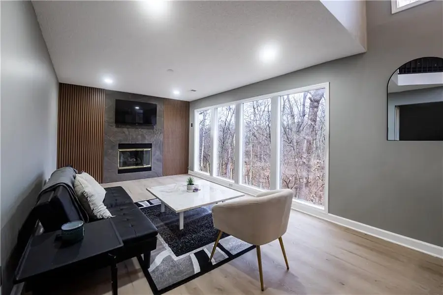 7216 N Hickory Street, Kansas City, MO 64118 - Image #2