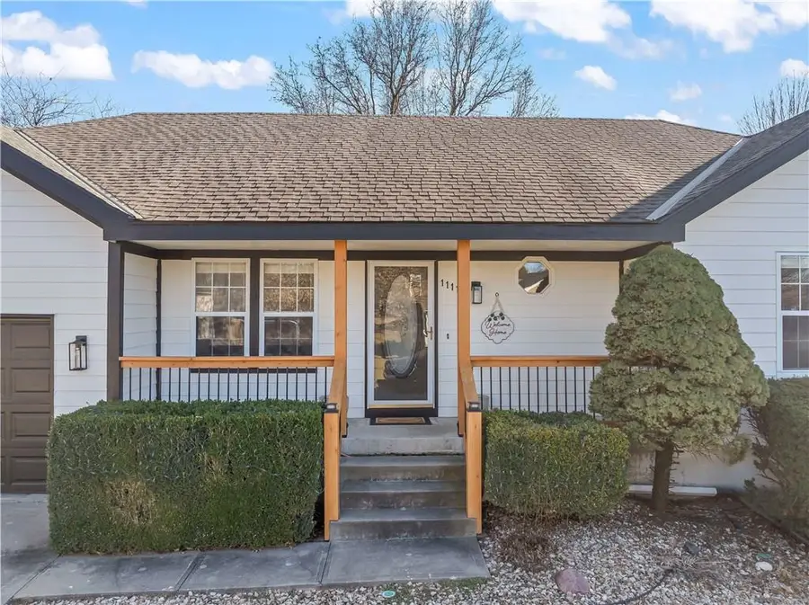 1111 S Doyle Street, Louisburg, KS 66053 - Image #3