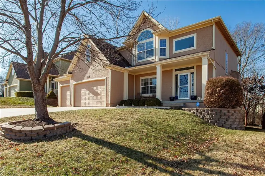 1404 NE Whitestone Drive, Lees Summit, MO 64086 - Image #2