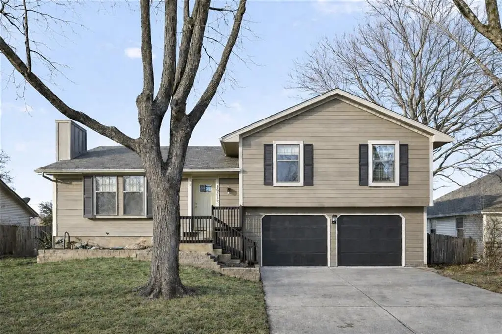15512 W 151st Terrace, Olathe, KS 66062 - Image #1